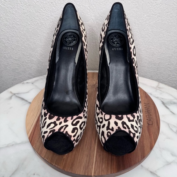 Guess EUC High Heels,leopard,print,genuine leather,ponyhair SZ 9.5 peep toe - Picture 6 of 10